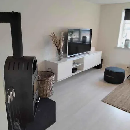 Сasa de vacaciones Unique With Harbour View Søby